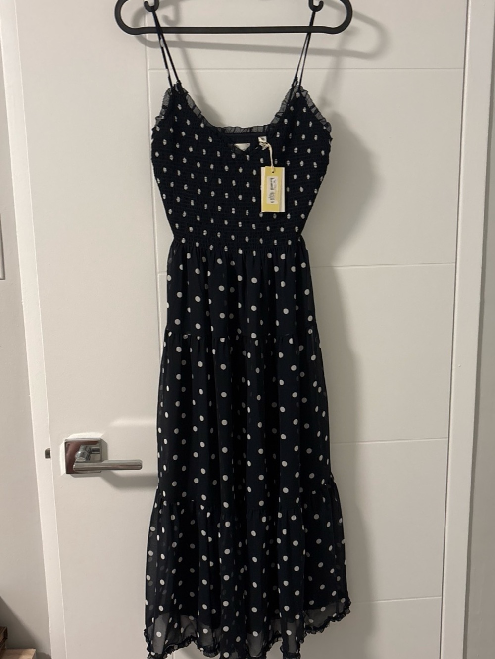 Aritzia Wilfred Tuberose Midi Dress